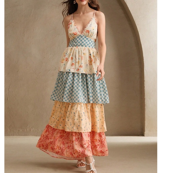 Boho Floral Print Layered Tiered Ruffle Hem Tie Back Cami maxi Dress - Picture 4 of 9